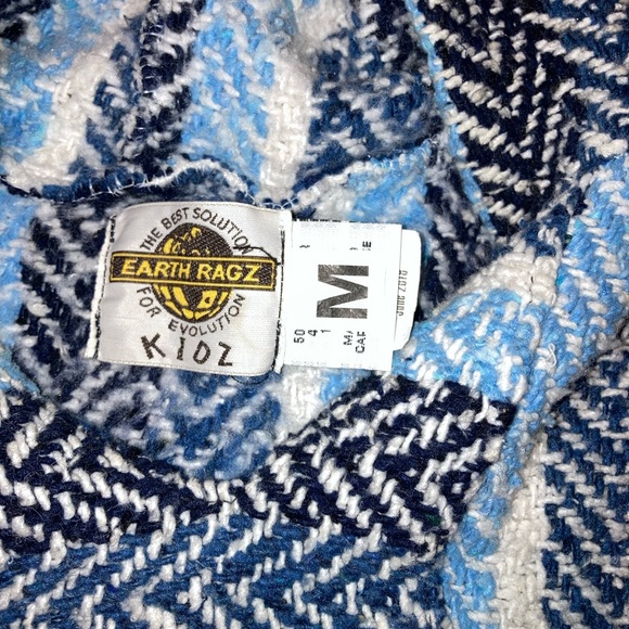 Boys poncho sweater! So warm and comfy. Size M boys. - Picture 2 of 2